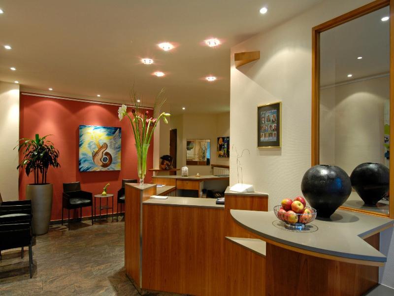 Astor & Aparthotel Cologne Extérieur photo