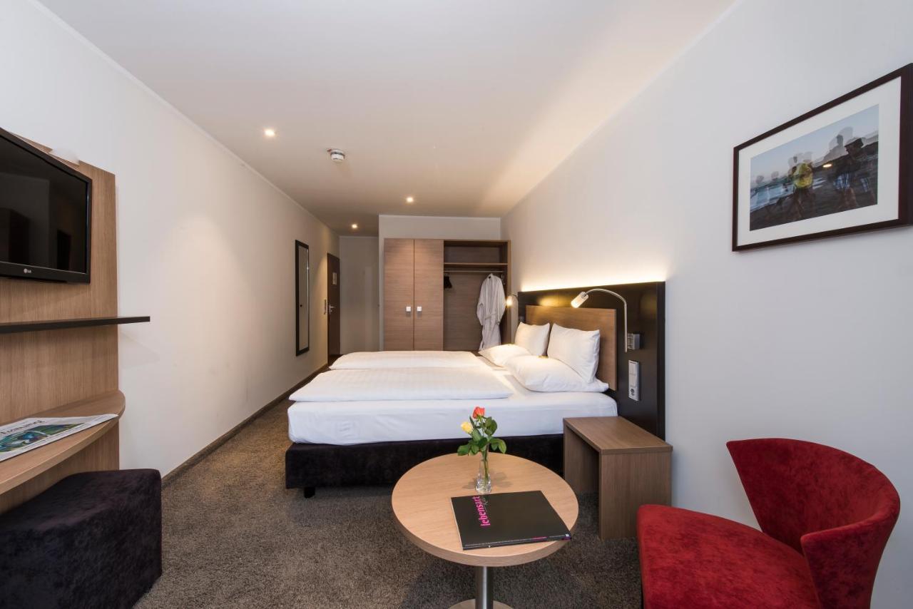 Astor & Aparthotel Cologne Extérieur photo